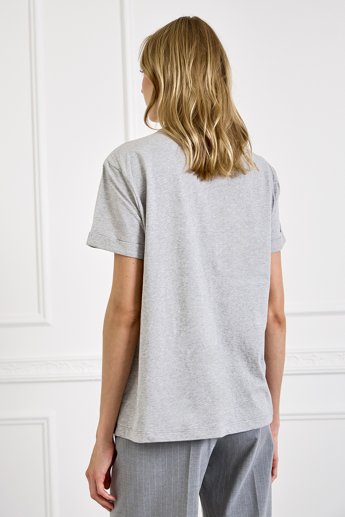 T-Shirt με Κέντημα