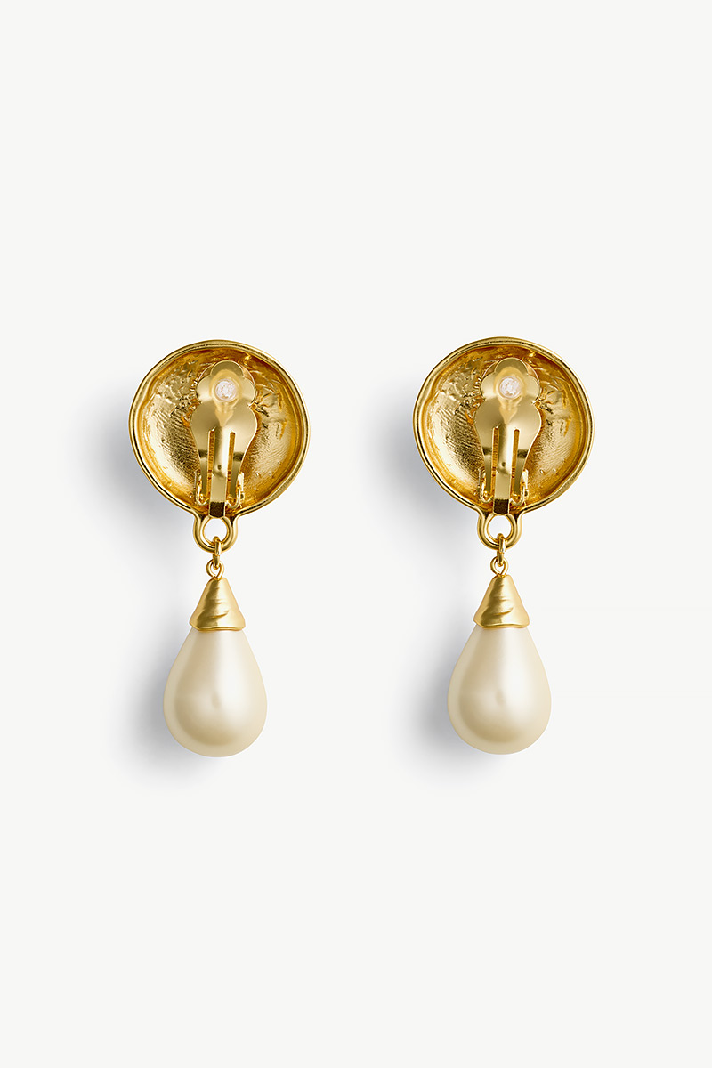 PEARL DROP EARRINGS PEARL DROP EARRINGS