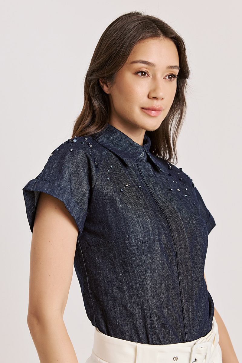 SHORT SLEEVED SHIRT WITH CRYSTALS