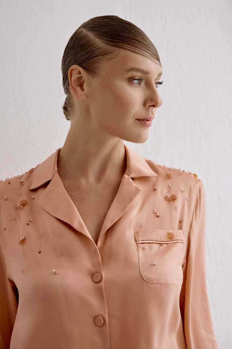 SHIRT WITH CRYSTALS AND POCKET