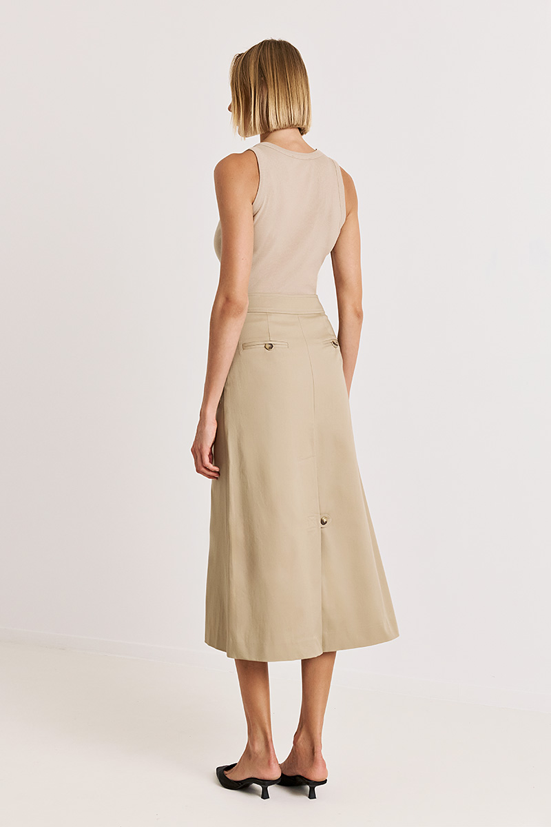 SKIRT WITH PLEATS