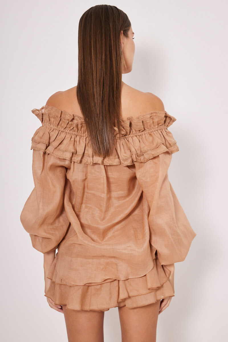 OFF-SHOULDER BLOUSE WITH RUFFLES