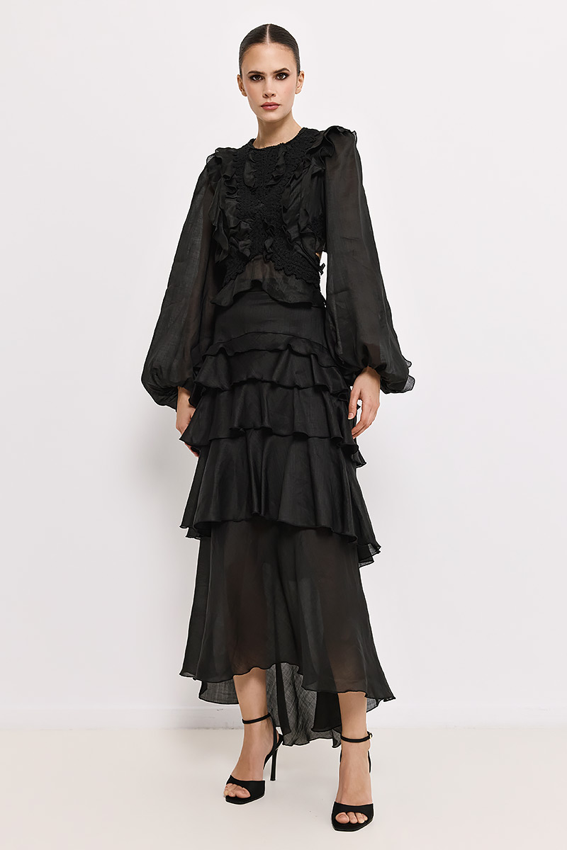 BLOUSE WITH EMBROIDERY AND OPEN BACK