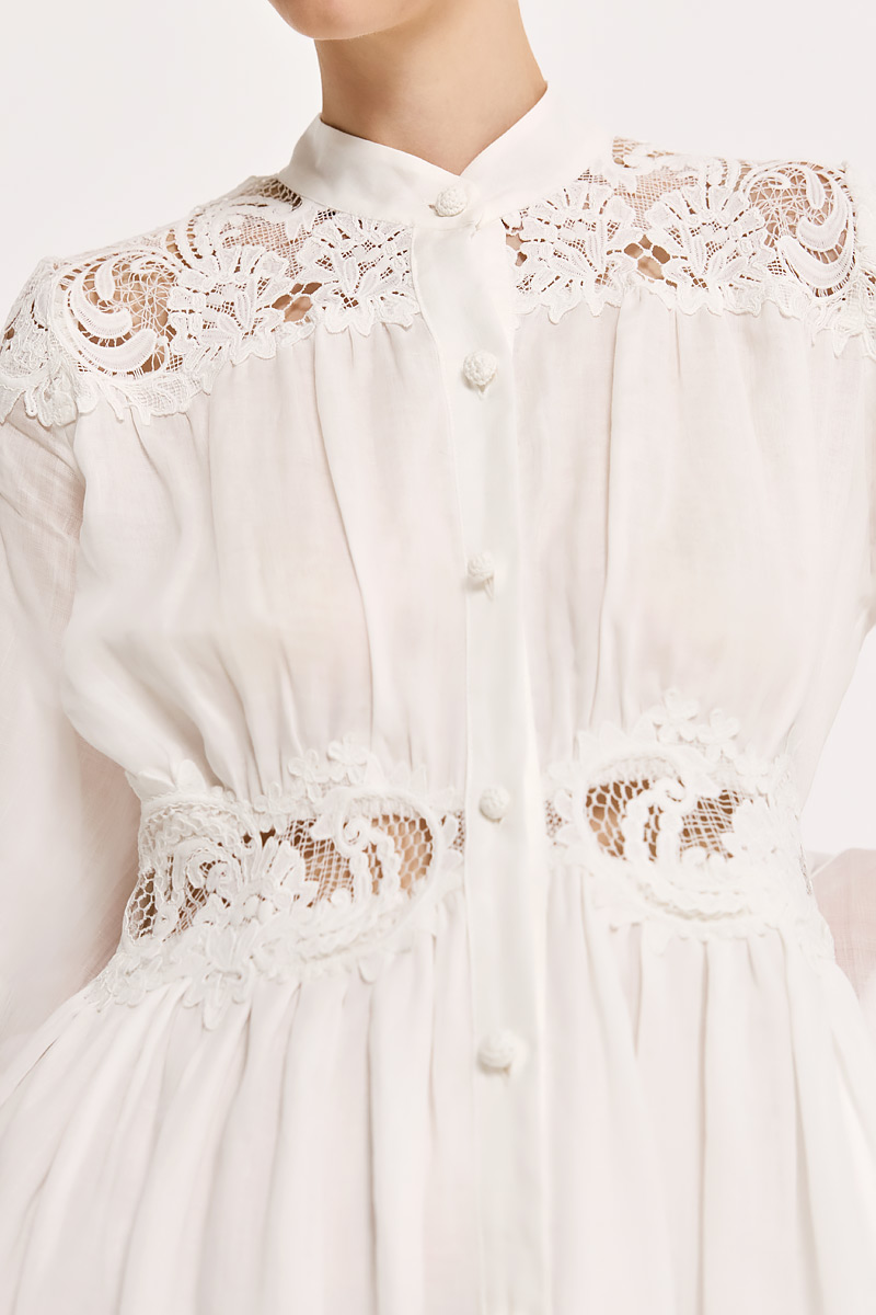 MAXI DRESS WITH LACE DETAIL