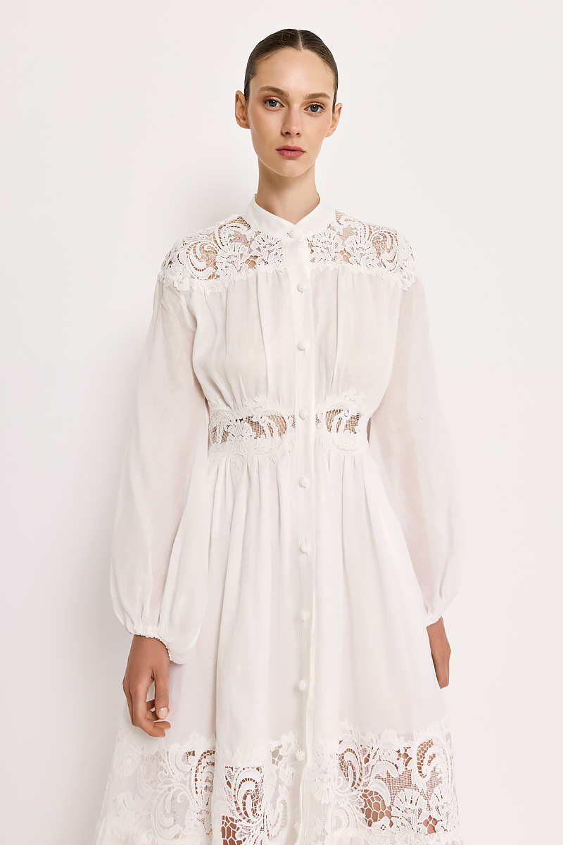 MAXI DRESS WITH LACE DETAIL