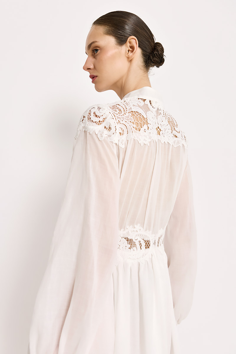 MAXI DRESS WITH LACE DETAIL