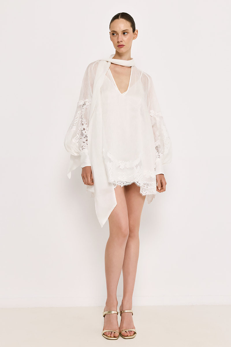 MINI DRESS WITH LACE TRIM