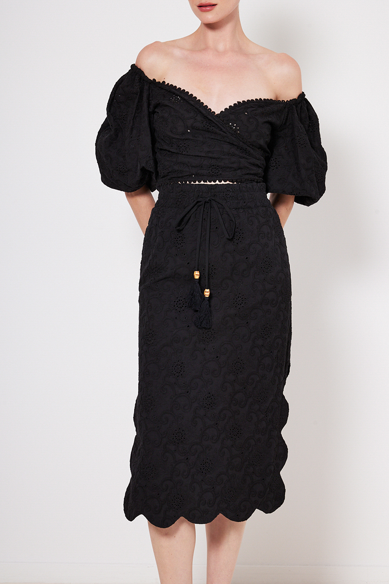 BRODERIE ANGLAISE WRAP CROP SHIRT