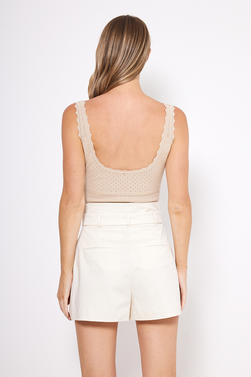 SHORTS WITH BELT
