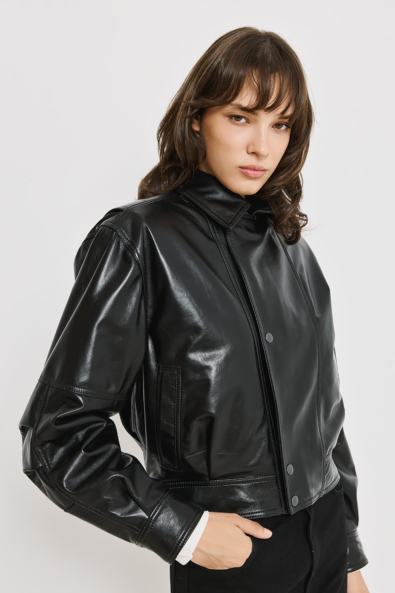 LEATHER JACKET WITH BUTTONS