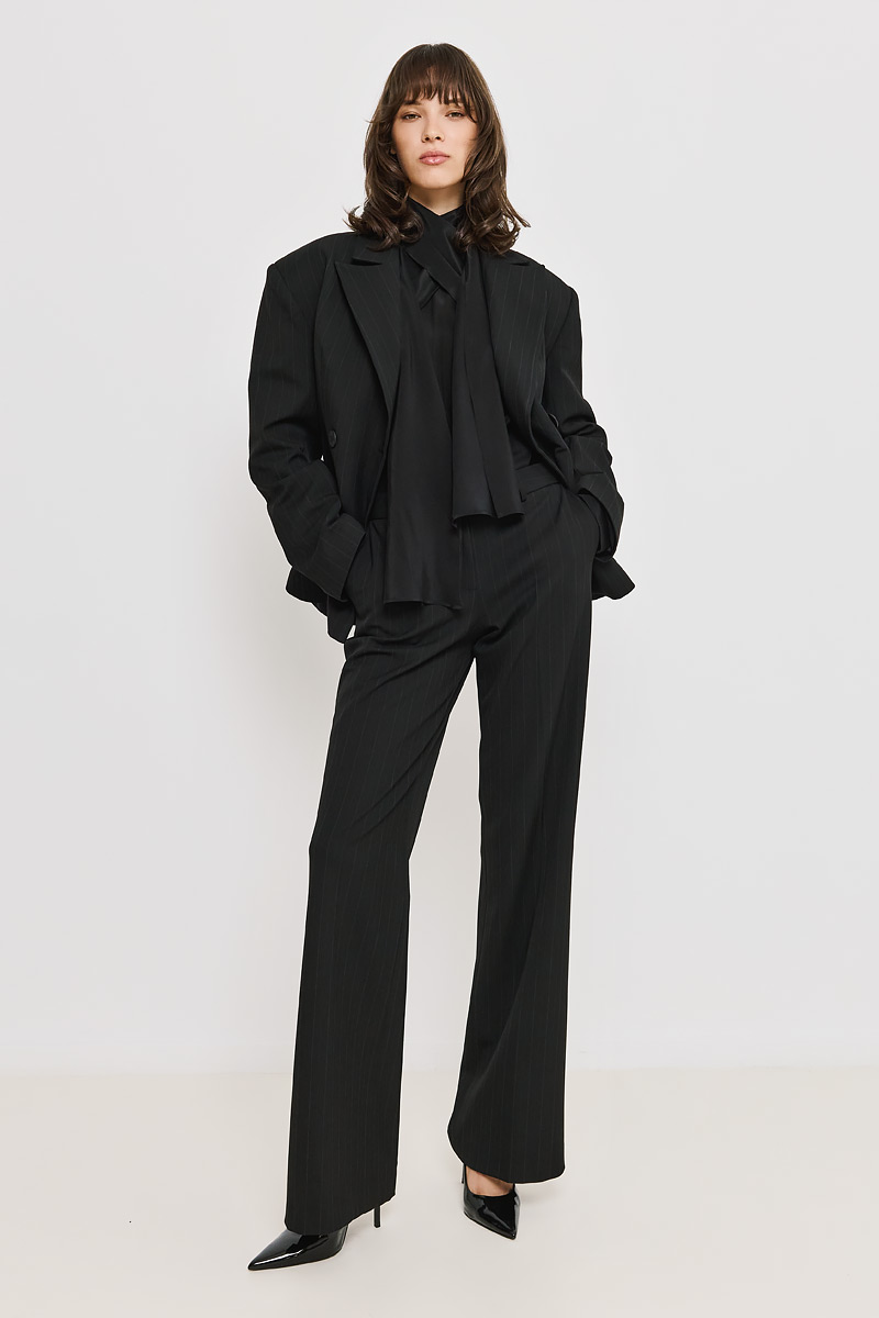 PINSTRIPE BLAZER