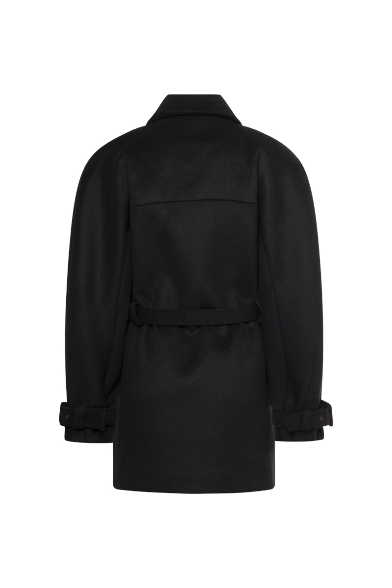 ΜΑΛΛΙΝΟ ΗΜΙΠΑΛΤΟ ΜΕ ΖΩΝΗ ΚΑΙ ΑΣΥΜΜΕΤΡΟ ΚΟΥΜΠΩΜΑ