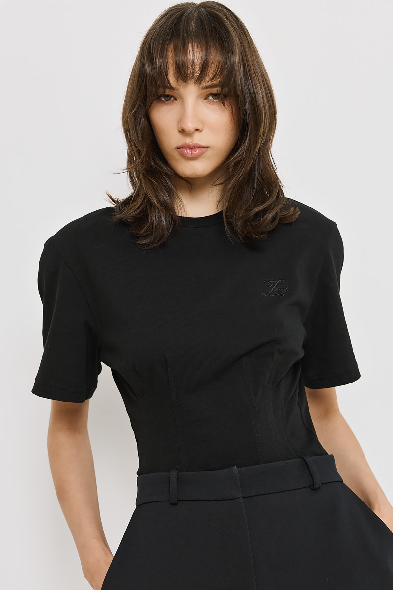 FITTED  T-SHIRT