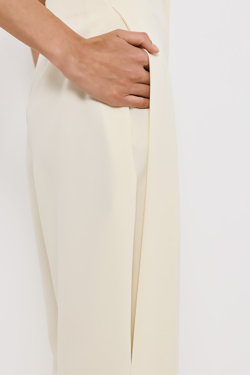 HIGH-WAISTED TROUSERS