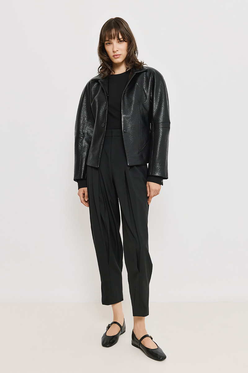 TROUSERS WITH PLEATS