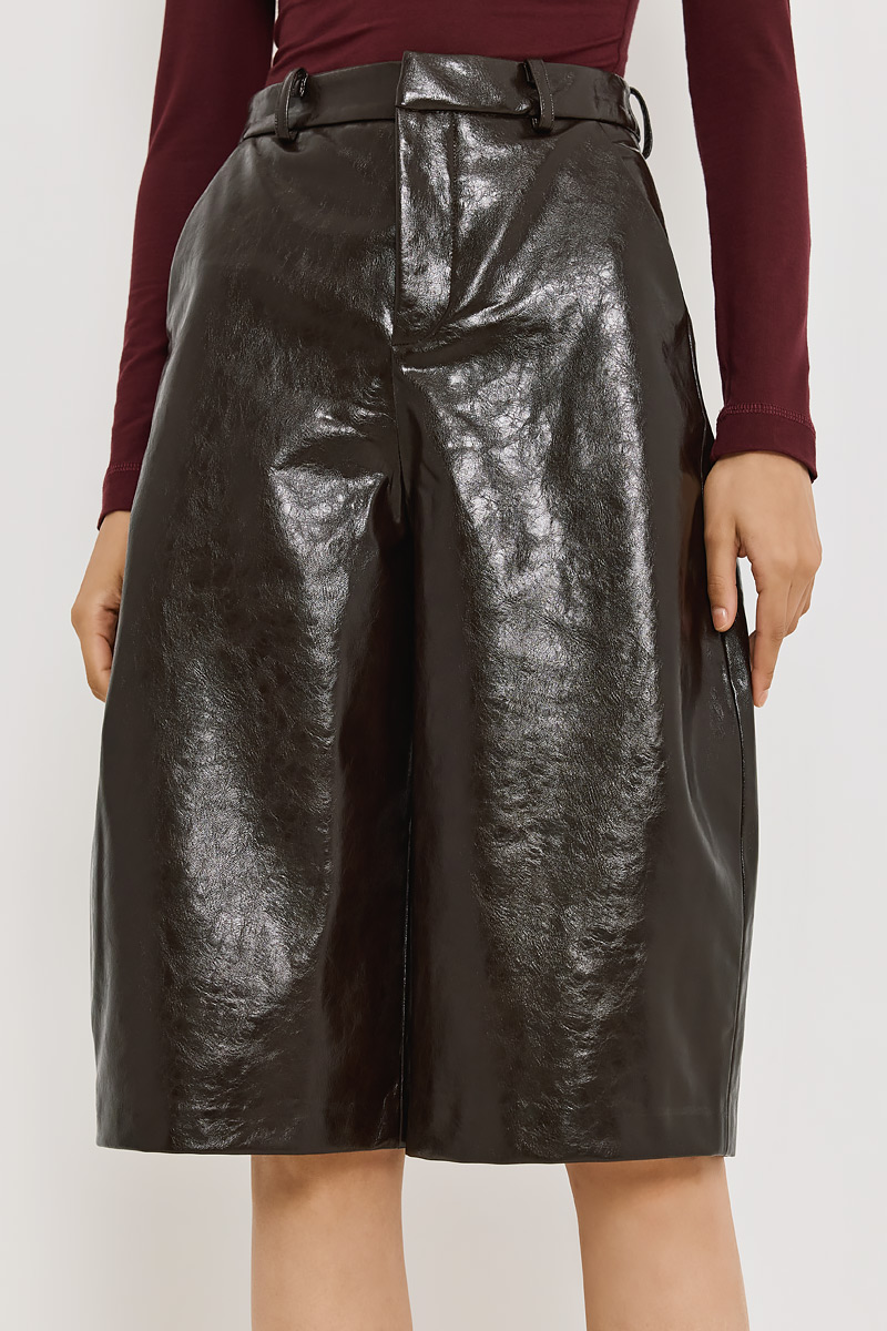 BERMUDA SHORTS