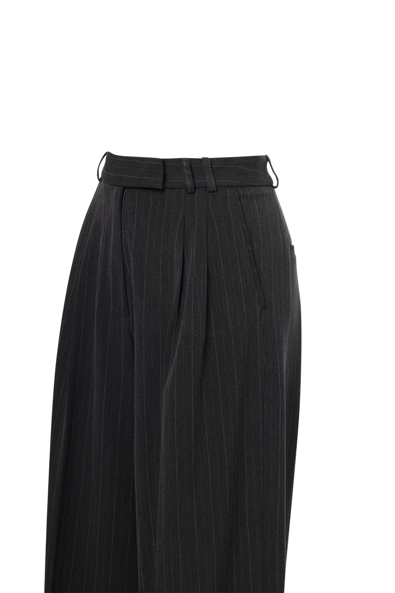 ΠΑΝΤΕΛΟΝΙ ΡΙΓΕ ΣΕ ΦΑΡΔΙΑ ΓΡΑΜΜΗ