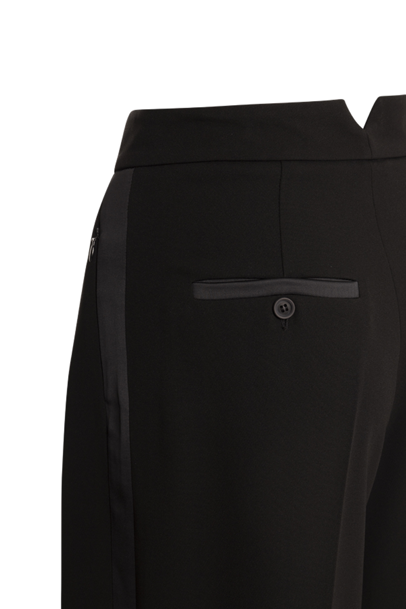 STRAIGHT-LEG TROUSERS STRAIGHT-LEG TROUSERS