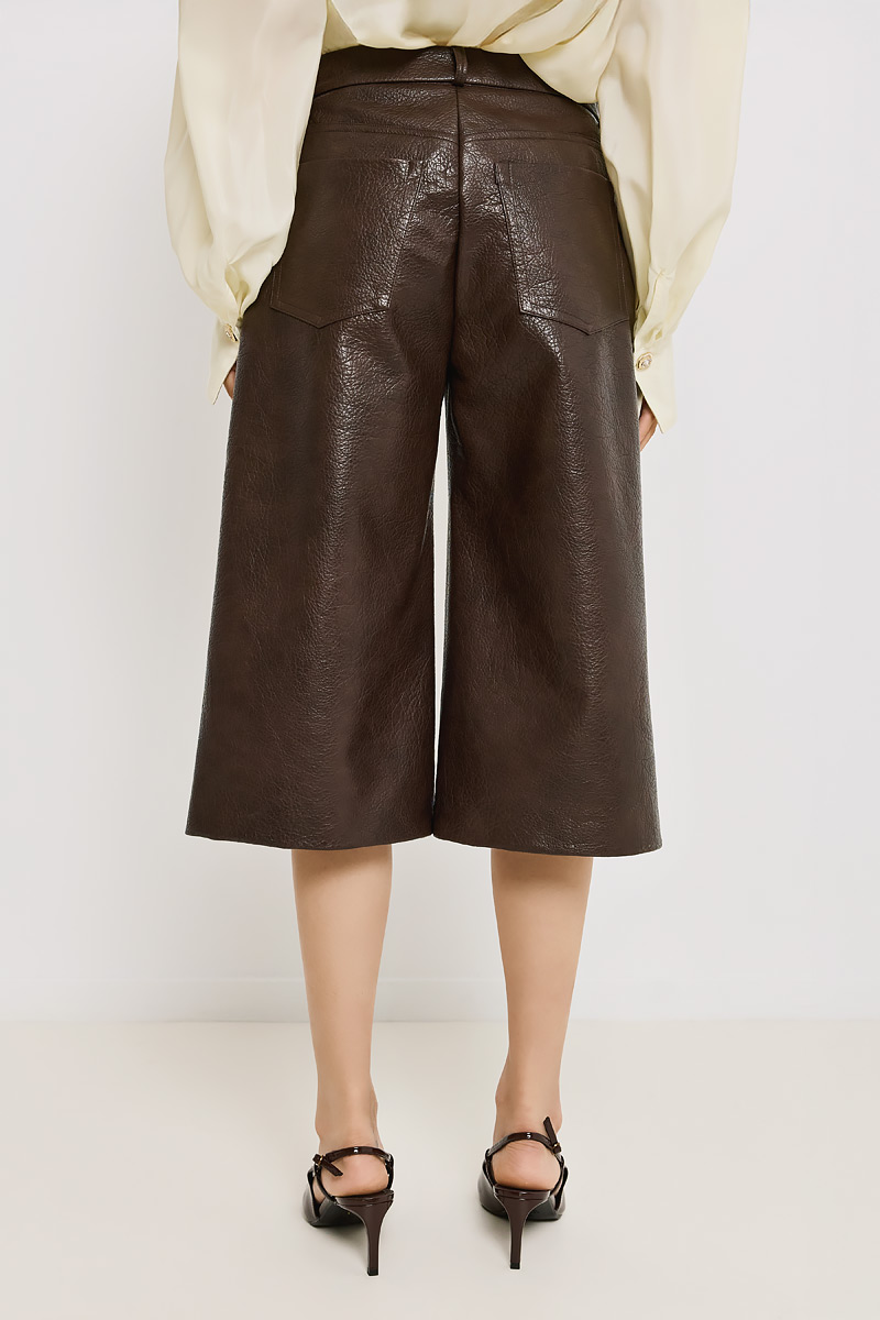 BERMUDA SHORTS