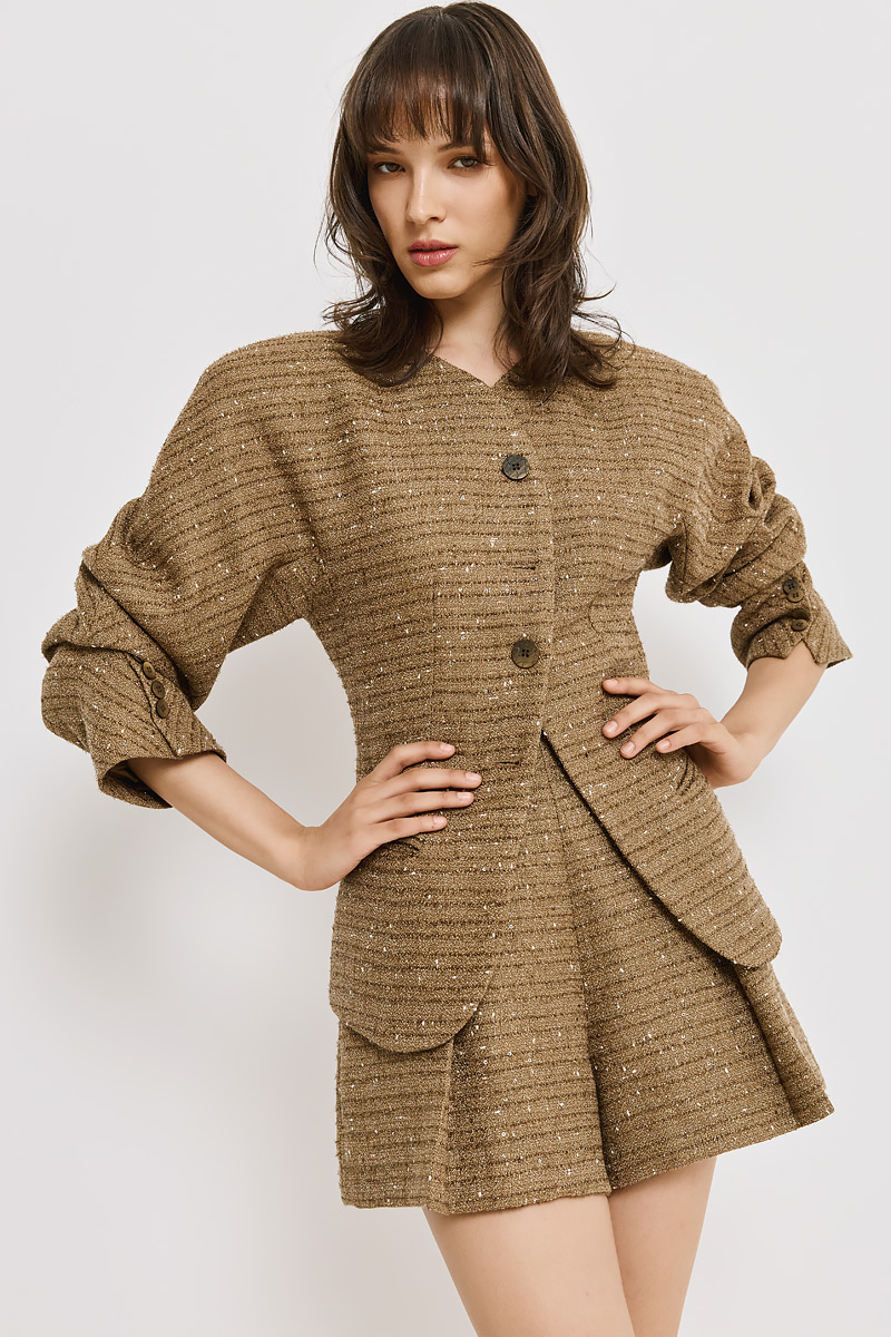 TWEED SHORTS WITH PLEATS
