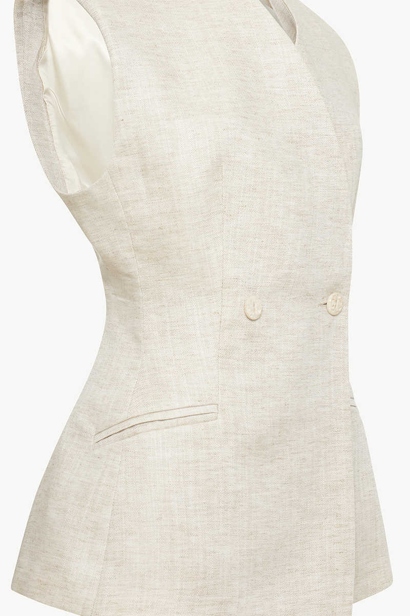 SLEEVELESS BLAZER