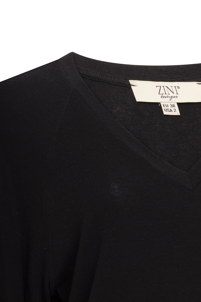 V-NECK T-SHIRT