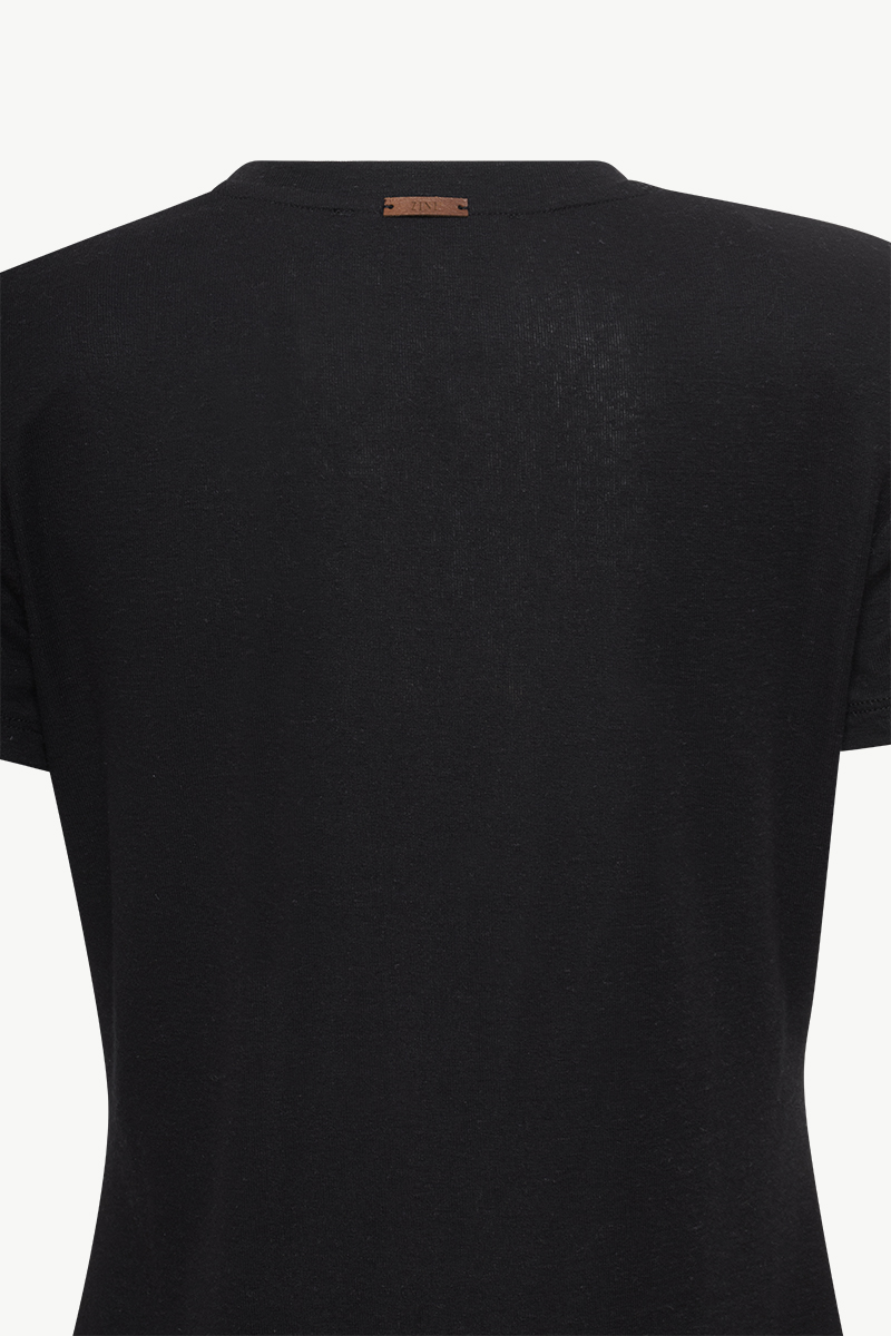 T-SHIRT ΜΕ ΤΣΕΠΗ