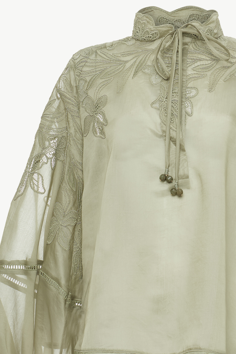 EMBROIDERED SHIRT