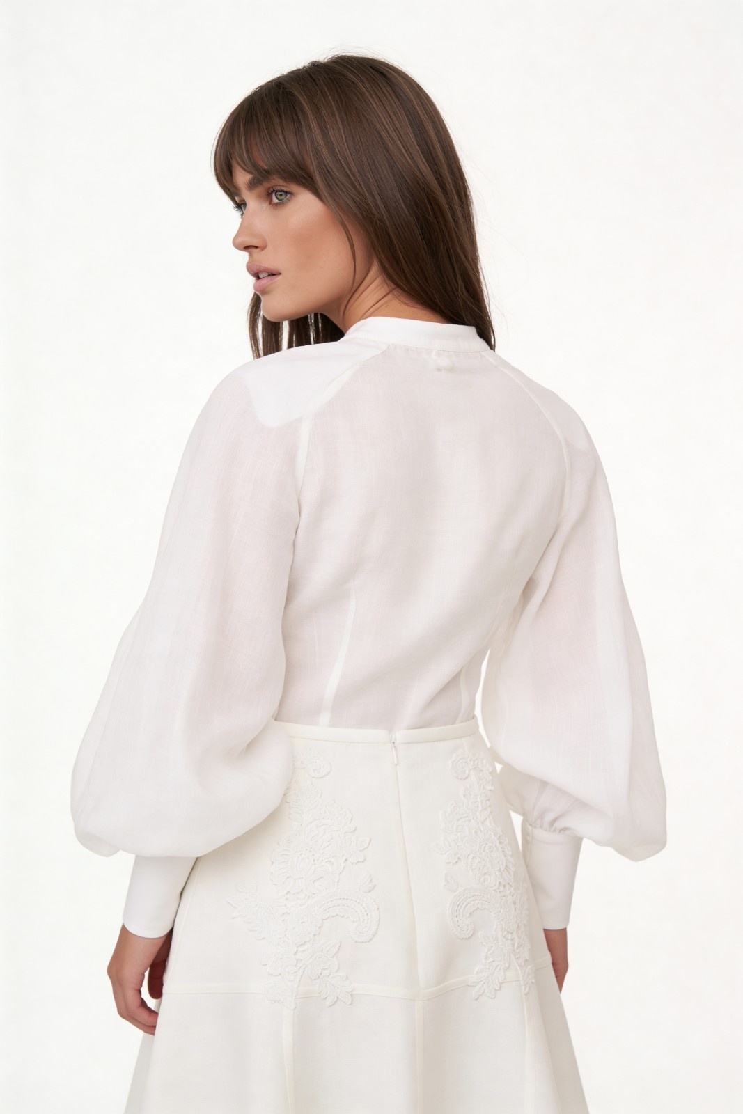 PUFF SLEEVED RAMMIE EMBROIDERED SHIRT