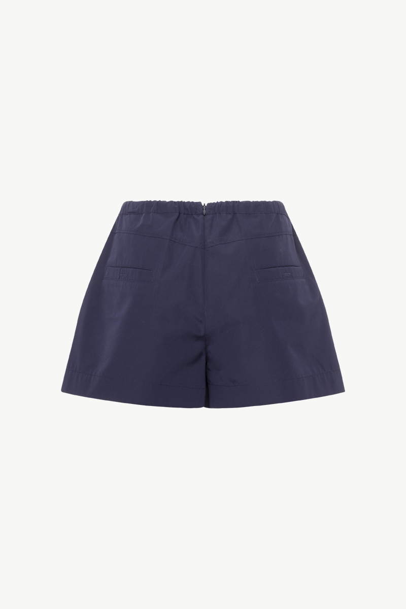 SHORTS WITH ELASTIC WAIST