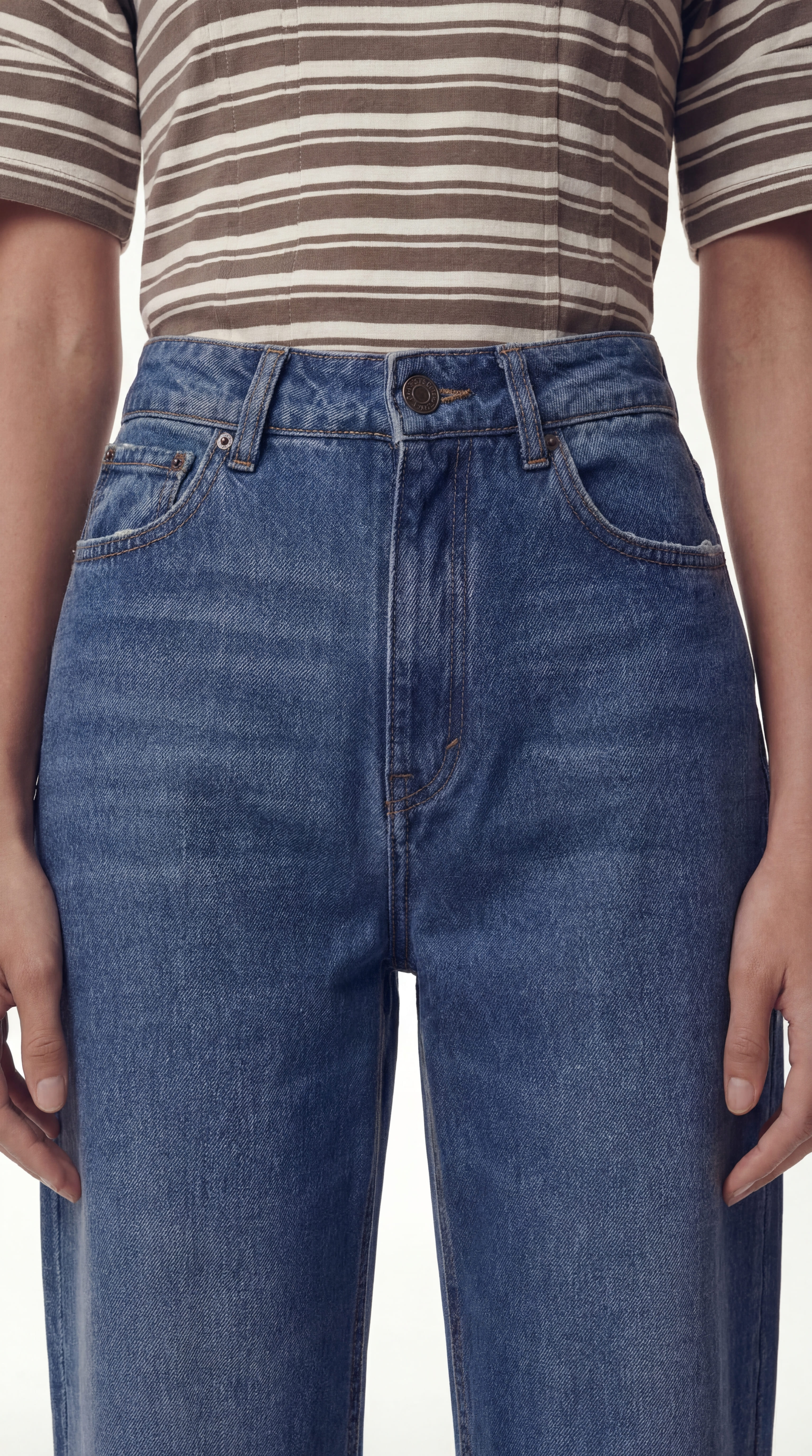 MOM FIT JEANS