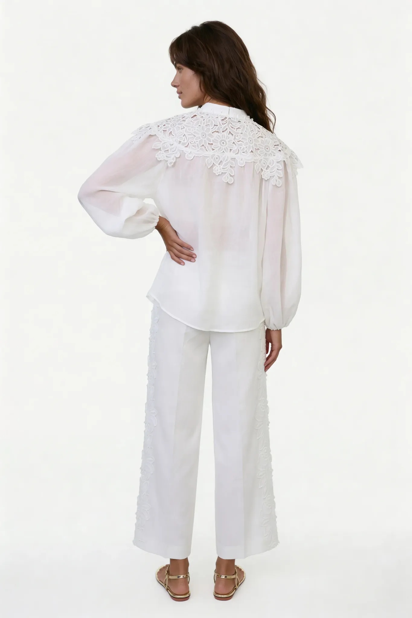 WIDE-LEG TROUSERS