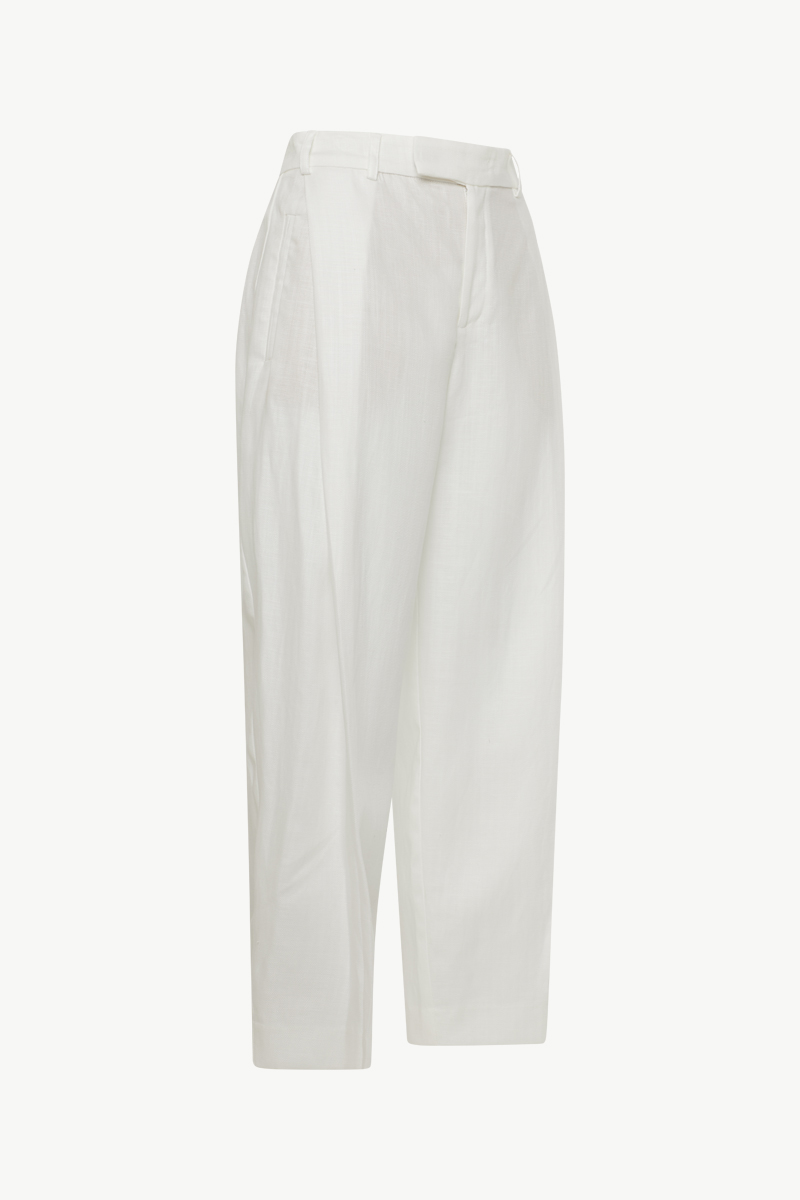 TROUSERS WITH PLEATS TROUSERS WITH PLEATS