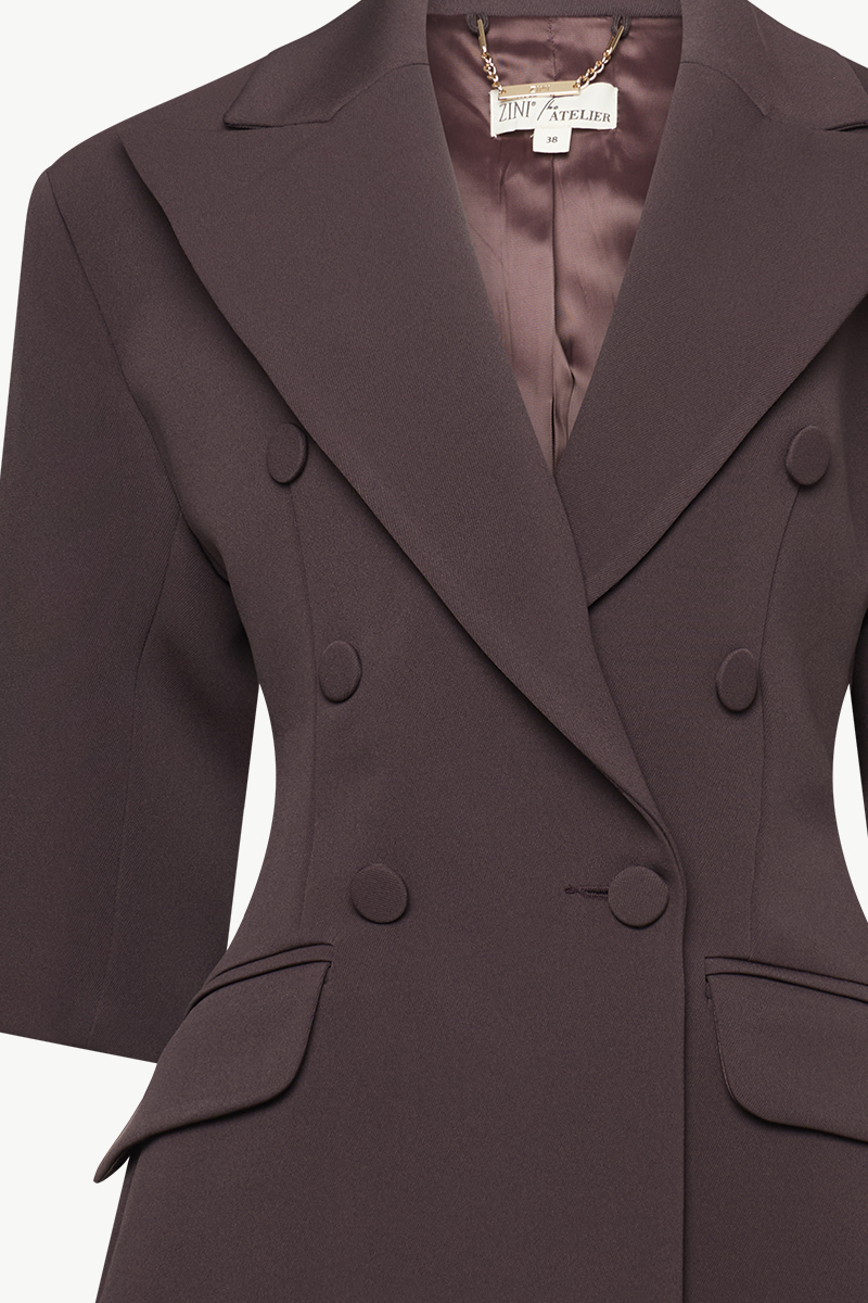 FITTED DOUBLE-BREASTED BLAZER FITTED DOUBLE-BREASTED BLAZER