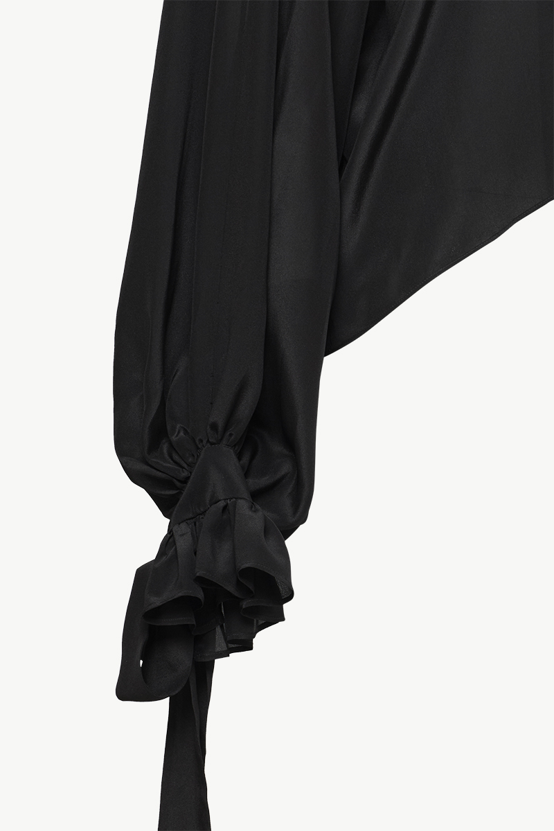 SILK BLOUSE SILK BLOUSE
