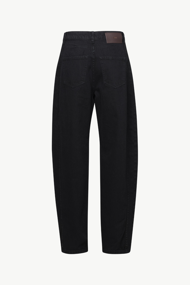 BARREL LEG JEANS BARREL LEG JEANS
