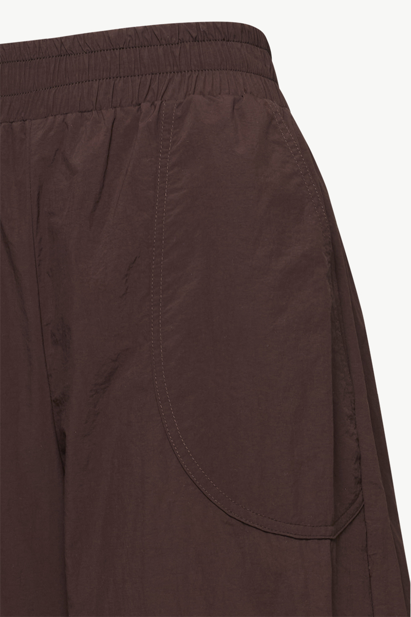 JOGGER STYLE TROUSERS JOGGER STYLE TROUSERS