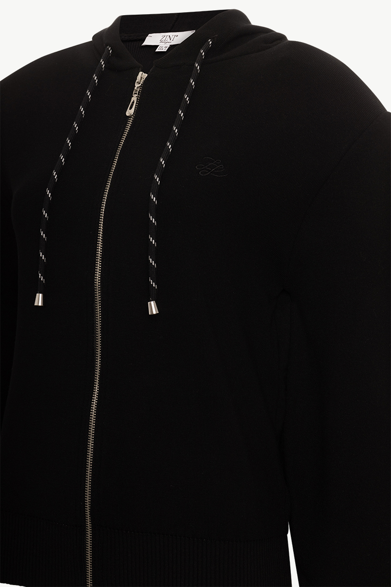 HOODED JACKET