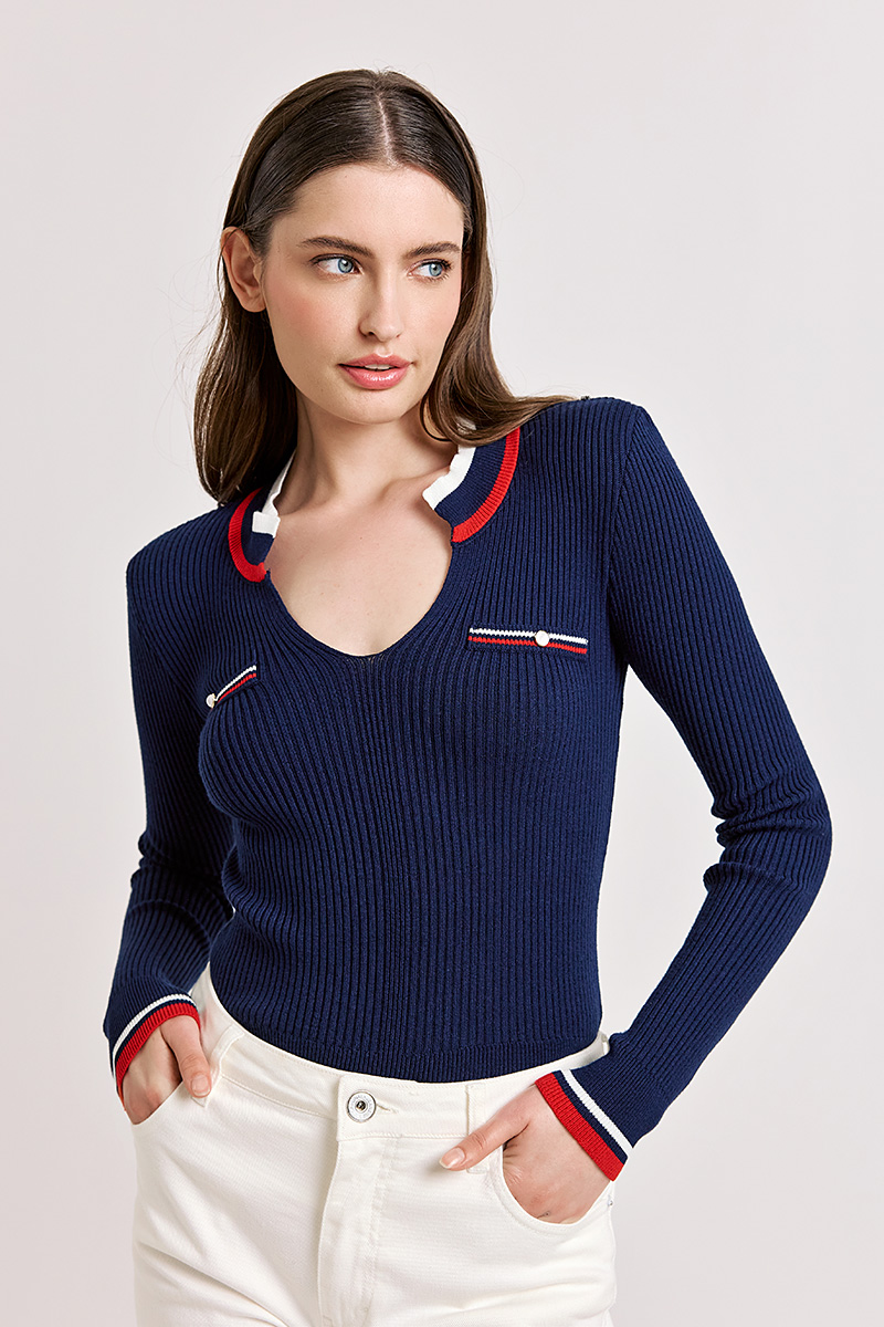 KNITTED TOP WITH POCKETS