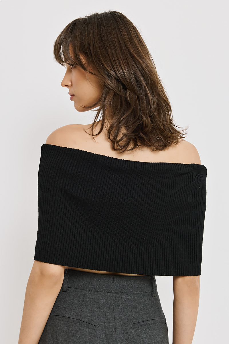 KNITTED CROPPED TOP