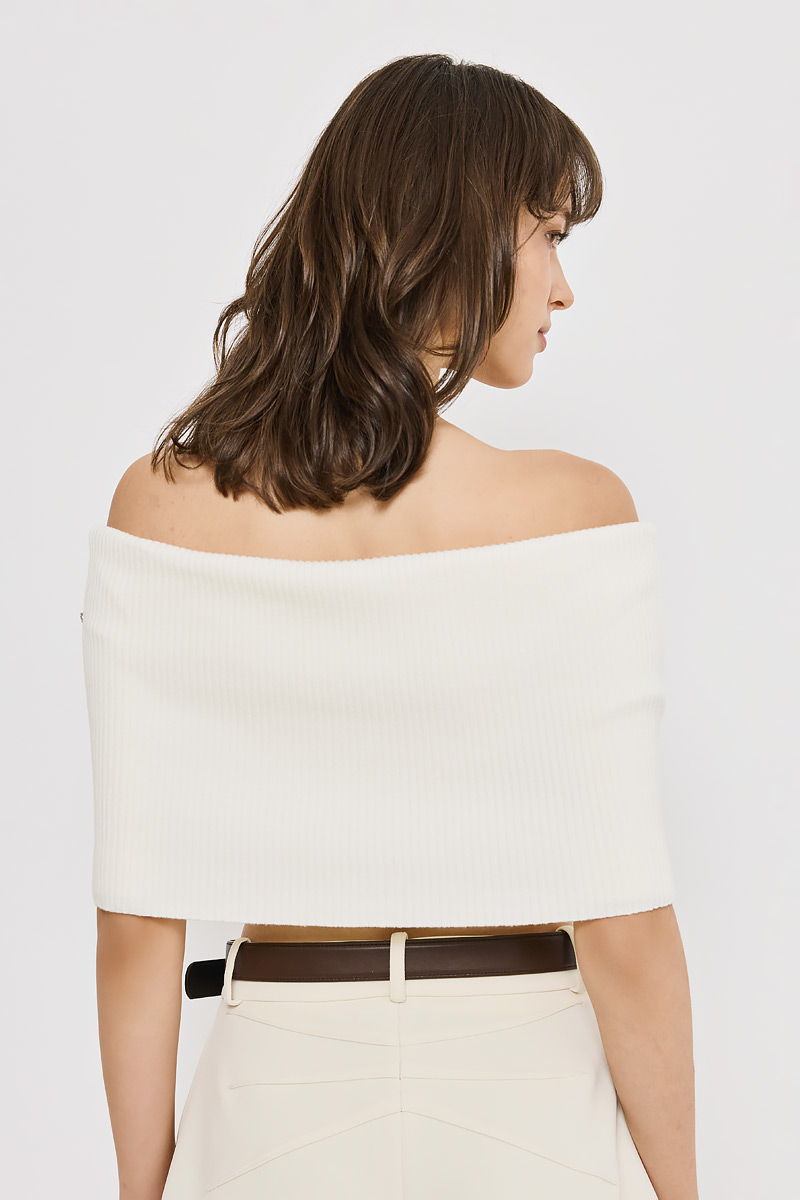 KNITTED CROPPED TOP