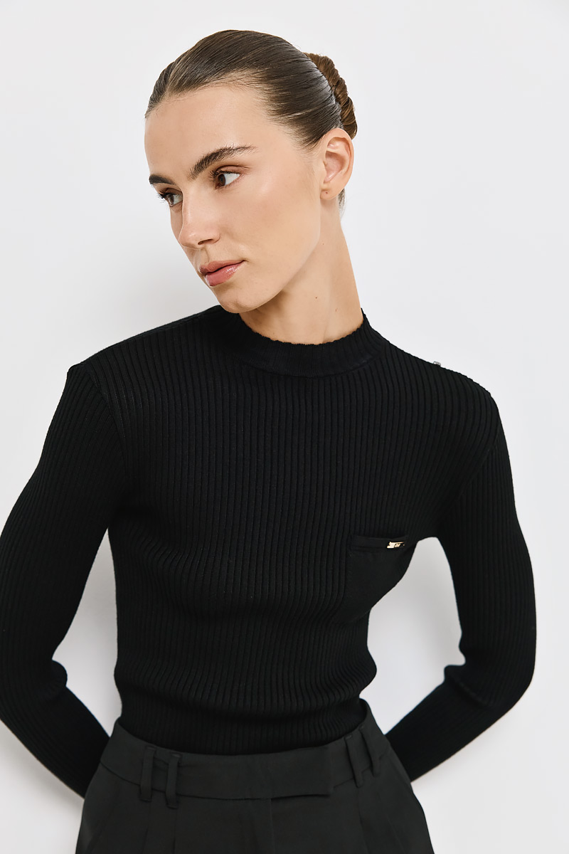 RIBBED TOP WITH FRONT POCKET