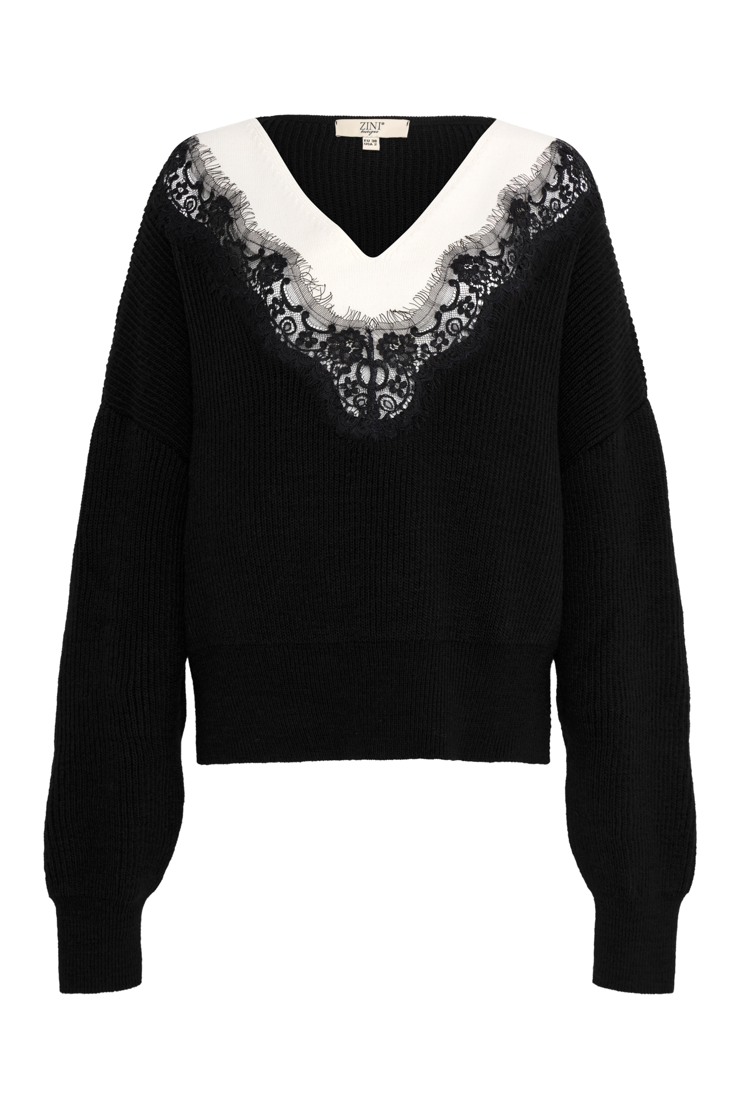 ΠΛΕΚΤΗ ΜΠΛΟΥΖΑ ΜΕ ΔΑΝΤΕΛΑ ΣΤΗ ΛΑΙΜΟΚΟΨΗ