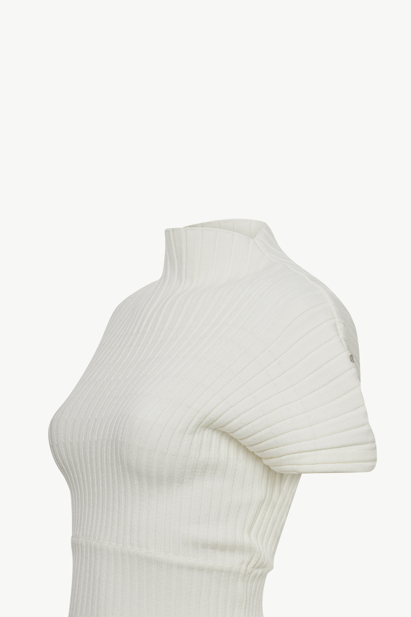 RIBBED SHORT RIBBED SHORT
