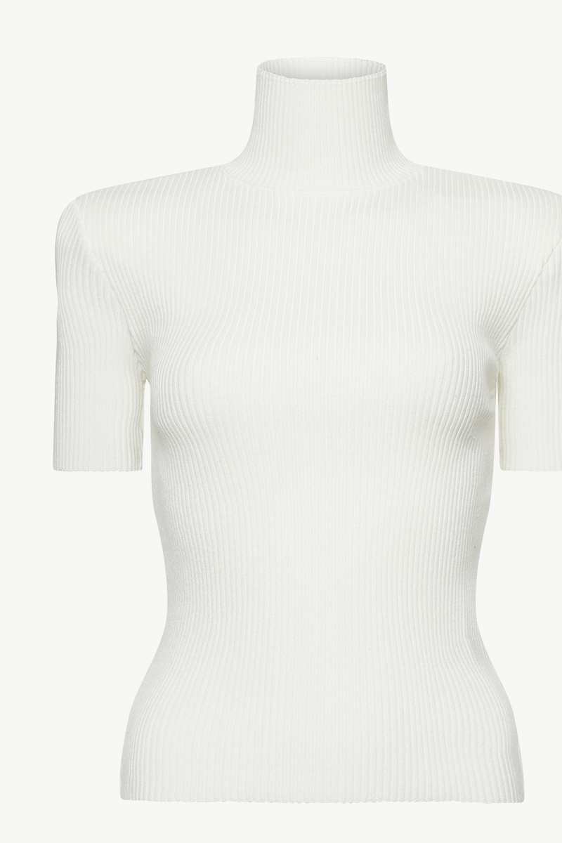 RIBBED HIGH NECK TOP RIBBED HIGH NECK TOP