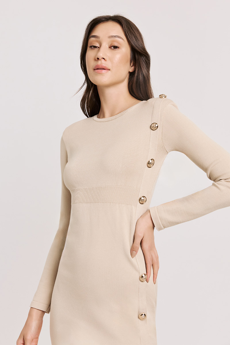 KNITTED DRESS WITH BUTTONS