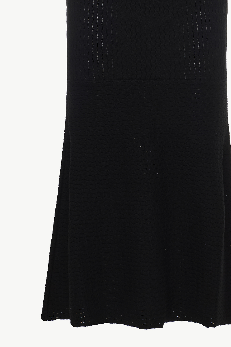 MIDI KNITTED DRESS