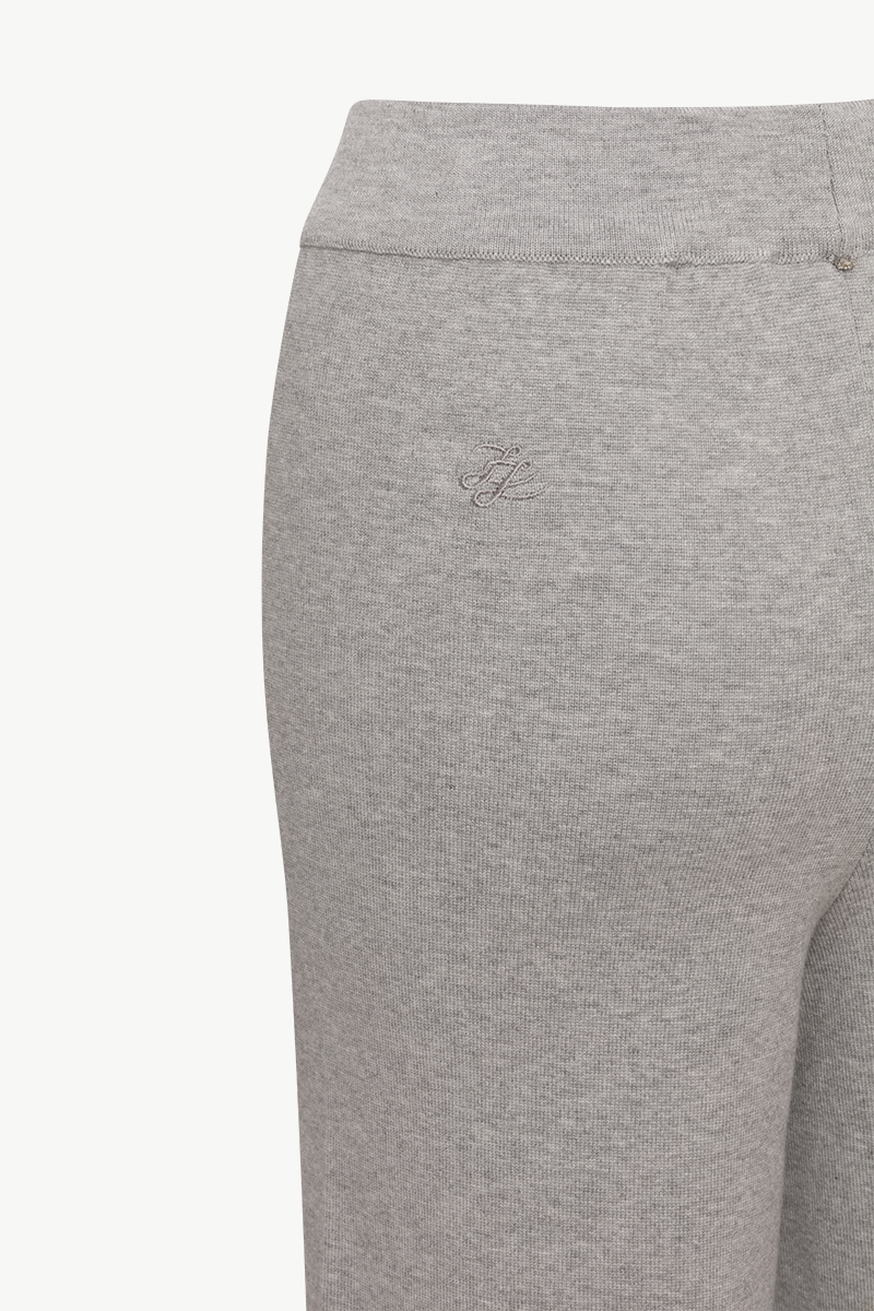 WIDE-LEG TROUSERS