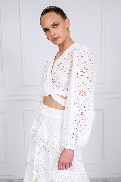 Cropped  Broderie-Anglaise Top
