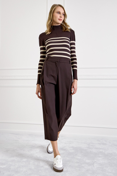 Cropped Trousers